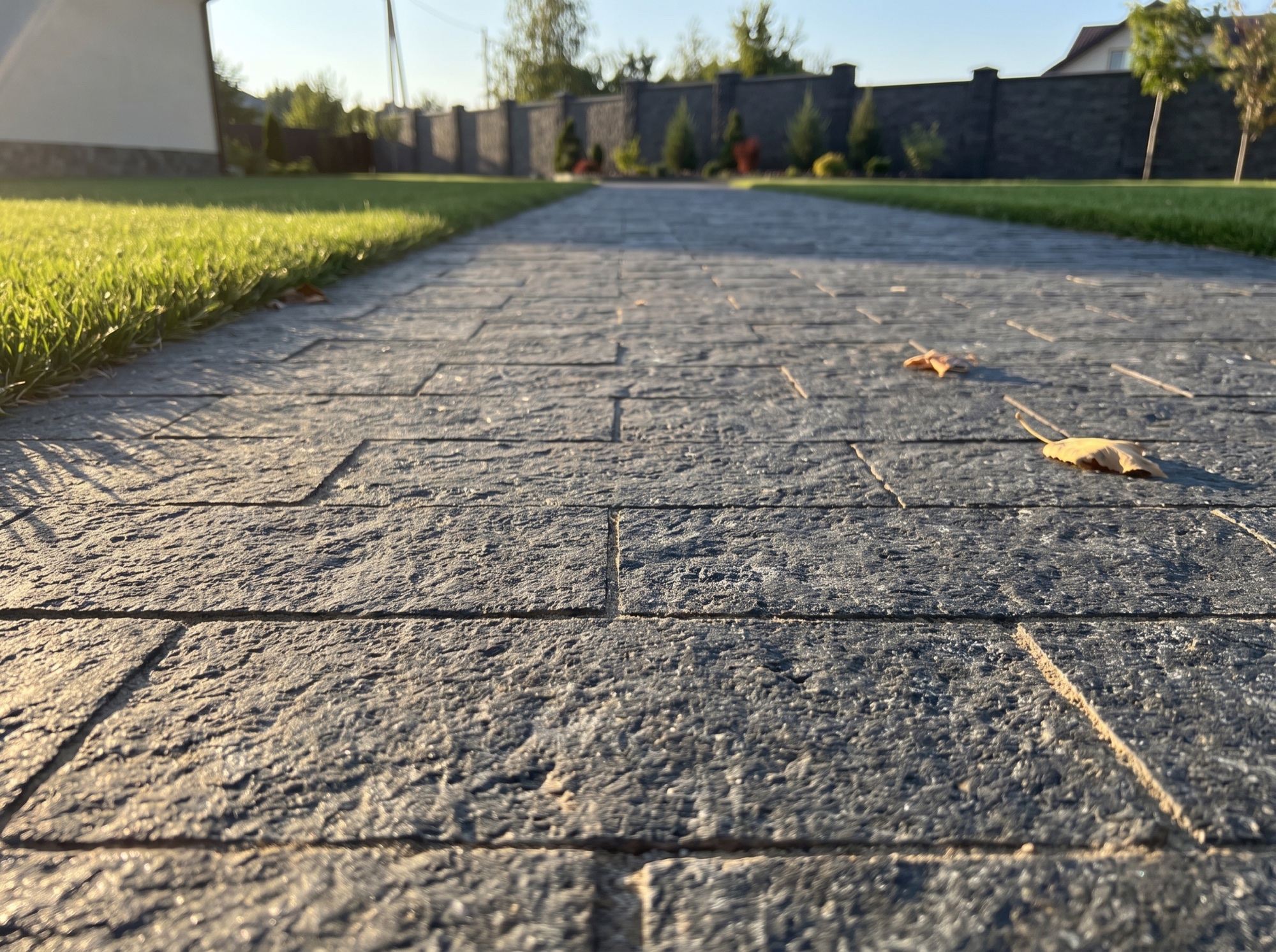Close view of the rough split surface of the granite pavers